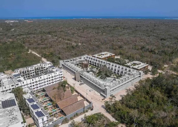 Brand New Just 5 Min To & Downtown! * Tulum